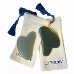 Gua Sha kaabits nefriidist, südame kujuline