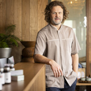 Hiina meditsiini jätkukoolitus ja mentorlusprogramm dr Rene Bürklandiga